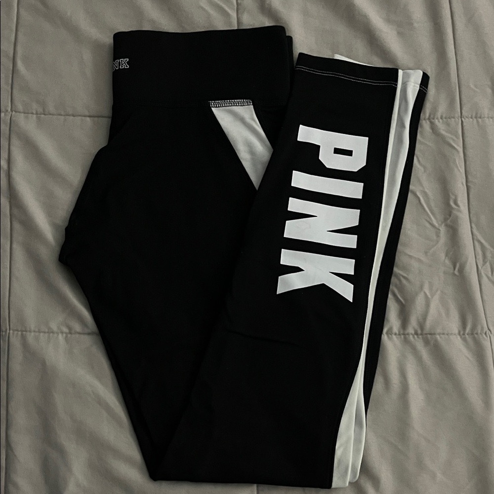 PINK Victoria's Secret Black and White Leggings